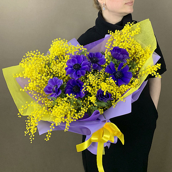Букеты цветов на 8 марта заказать с доставкой в Москве | StudioFlor